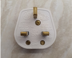 How to wire a plug UK