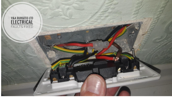 Pinched Wires in the back of a plug socket - Electrical Faults Fixed