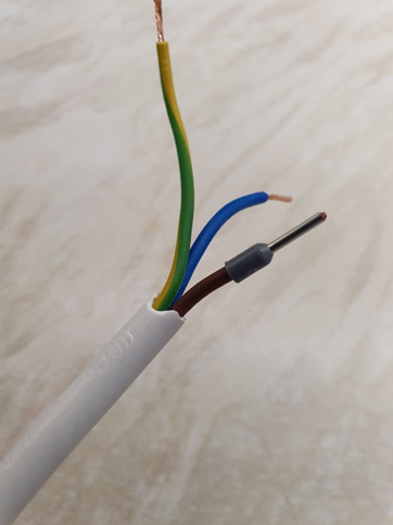 How to wire a plug UK