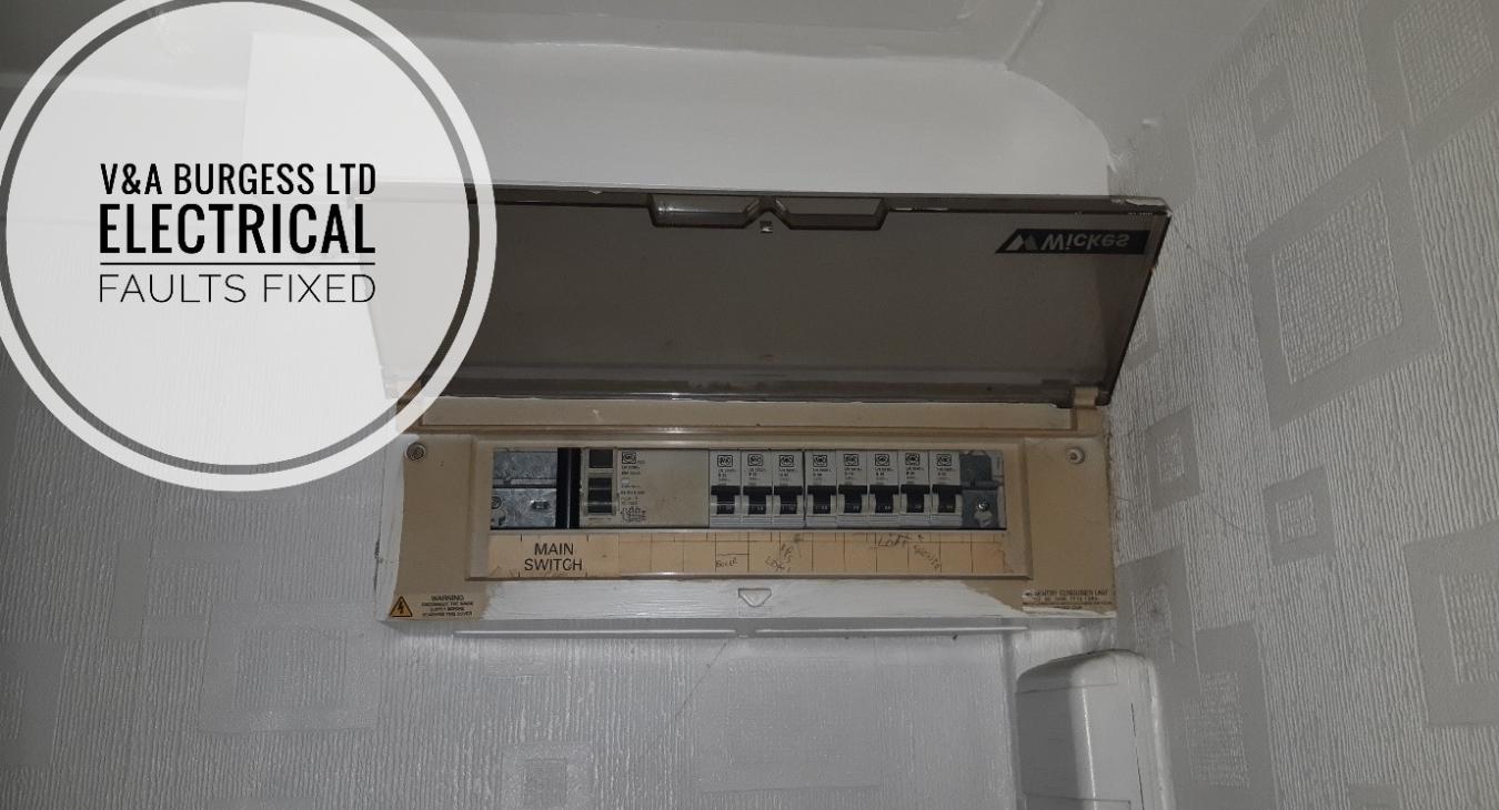 Electrician in Liverpool: Common problems with the fuse-box (consumer unit)