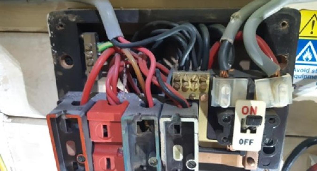 24 Hour Electrician in Liverpool: Old, unsafe wiring