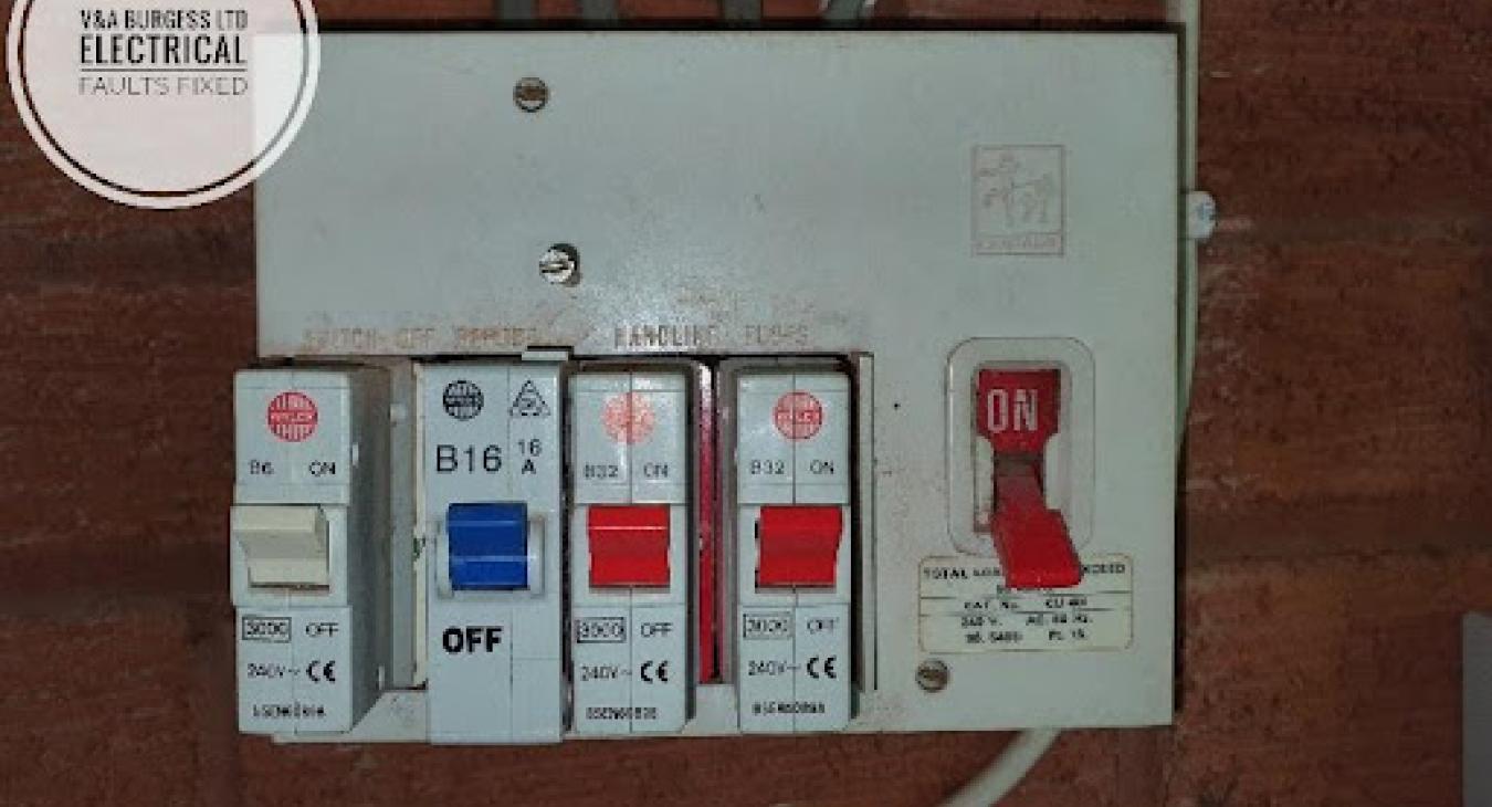 Old fusebox due an upgrade